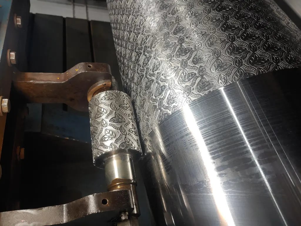 mechanically engraved embossing roll 